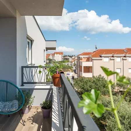 Bonaca Daire Trogir